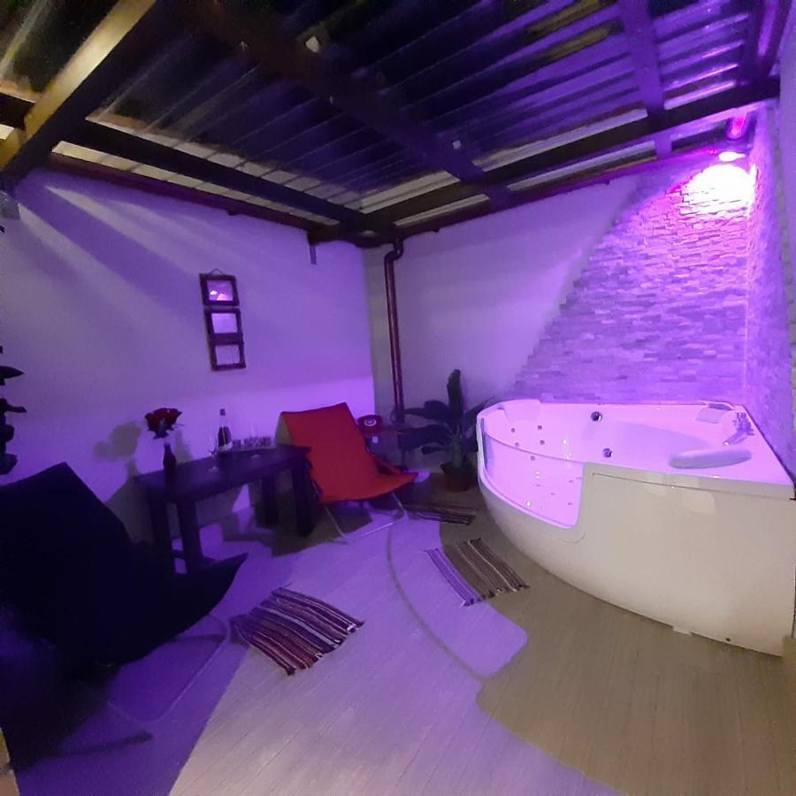 Casas Toya Jacuzzi Apartment Uceda Luaran gambar